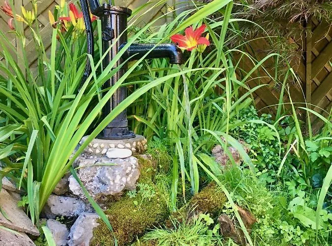 Milena Apartment Nomenj